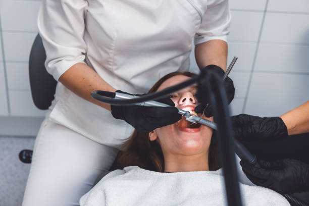 Best Emergency Root Canal Treatment in Venice, IL